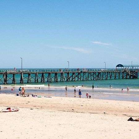 The One @ Henley Beach Grange Екстериор снимка